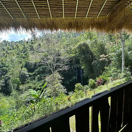 Munduk Tutub Waterfall View